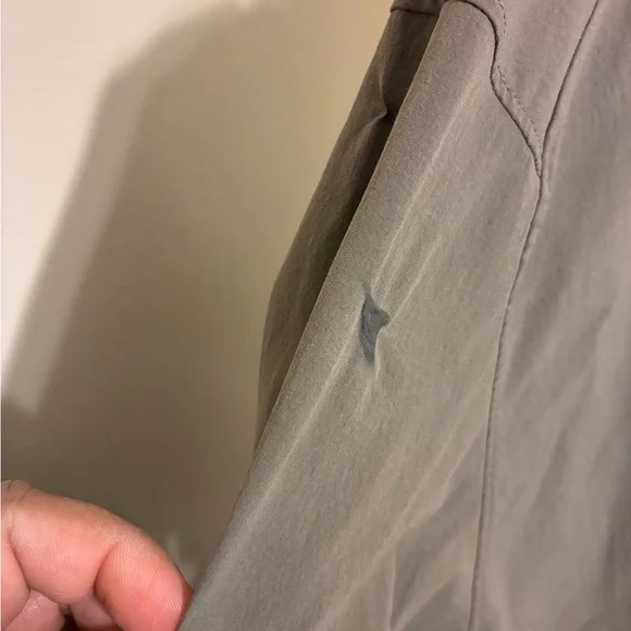 lululemon athletica Gray Jacket - Picture 4 of 5